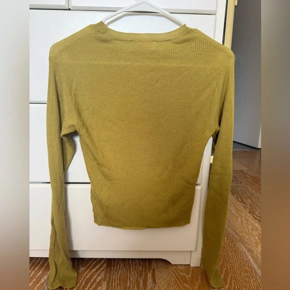 Bella Dahl crop sweater - Picture 2 of 4